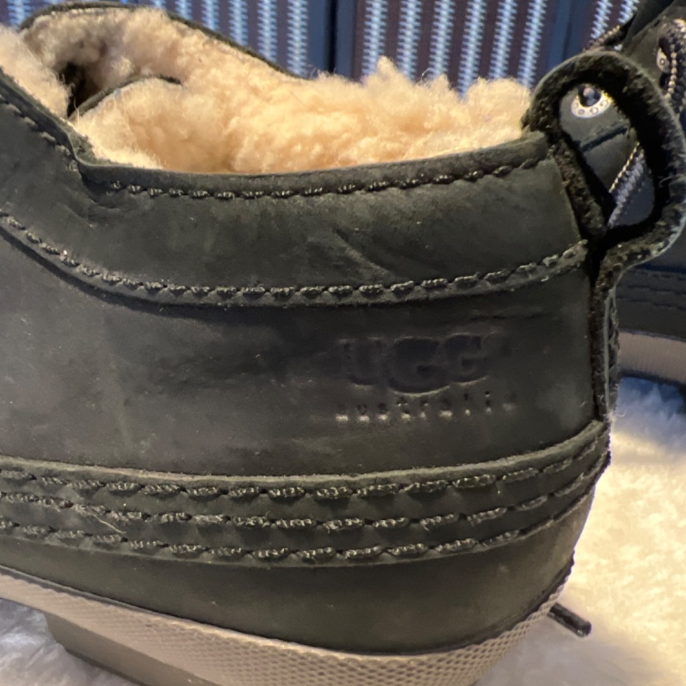 Ugg Boots Black Size 8 - Picture 5 of 7